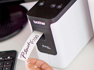 Rotuladora electrónica profesional para PC Brother PT-P700