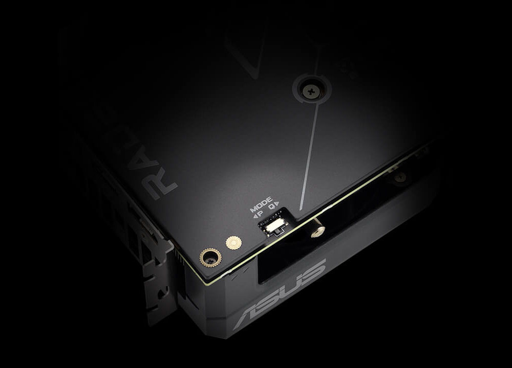 Primer plano del interruptor ASUS Dual Radeon™ RX 7600 XT Dual BIOS