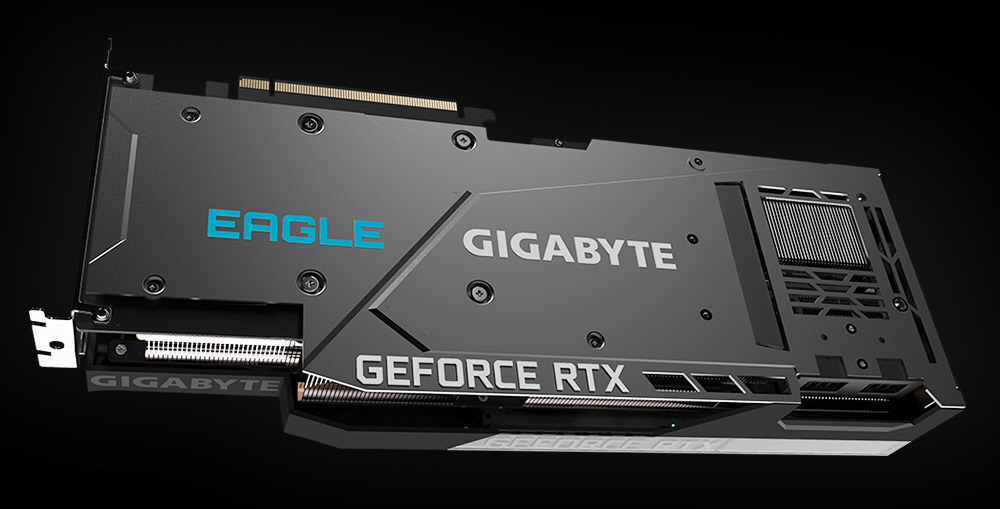 parte posterior de la placa de video Gigabyte GeForce RTX™ 3080 Ti EAGLE OC 12G, mostrando la PLACA DE PROTECCIÓN TRASERA DE METAL