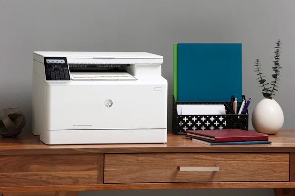 Impresora HP Color LaserJet Pro MFP M182nw (7KW55A)