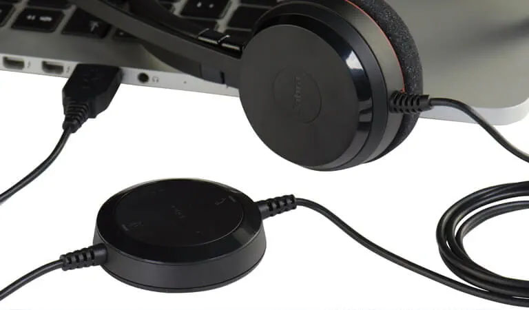 Jabra Evolve 20 Stereo y Controlador USB