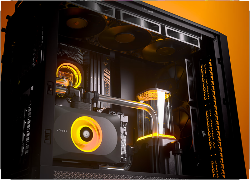 PC de escritorio con refrigeración líquida personalizada y tubos rígidos, iluminada con efectos LED color ámbar. Se destacan el bloque de GPU, el depósito cilíndrico y múltiples ventiladores en la parte superior, todo dentro de un Gabinete Corsair FRAME 4000D RS Modular - Black.