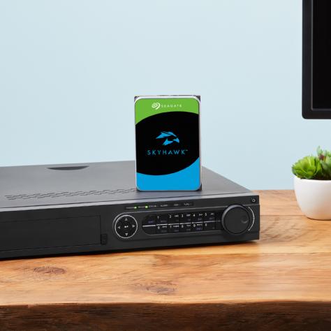 Unidad de disco duro SkyHawk sobre un sistema de vigilancia