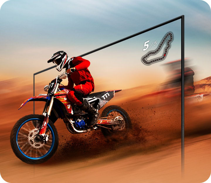 Imagen del televisor Samsung Crystal UHD mostrando la función Motion Xcelerator en una escena de motocross, donde podés ver cómo se compensan los cuadros para que los movimientos rápidos se sientan fluidos y nítidos mientras jugás o mirás deportes.