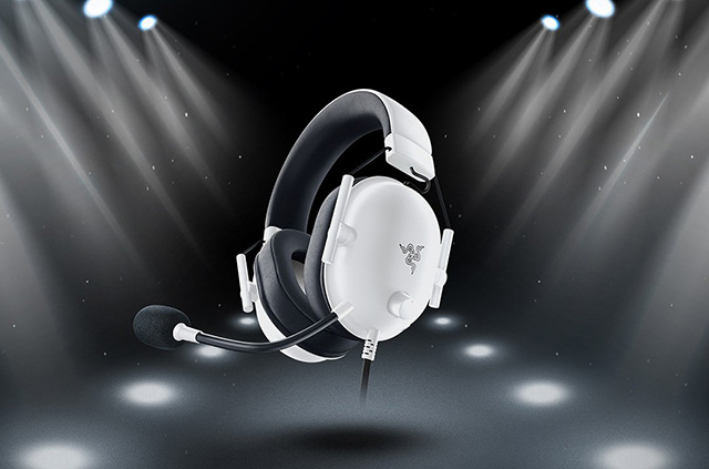 Razer BlackShark V2 X White Edition Hero Image