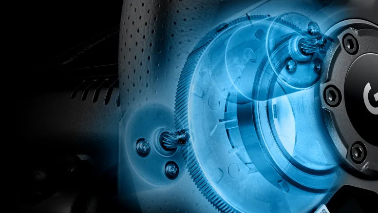 Primer plano del interior del volante Logitech G920 mostrando los engranajes helicoidales para la retroalimentación de fuerza con un efecto de rayos X en azul