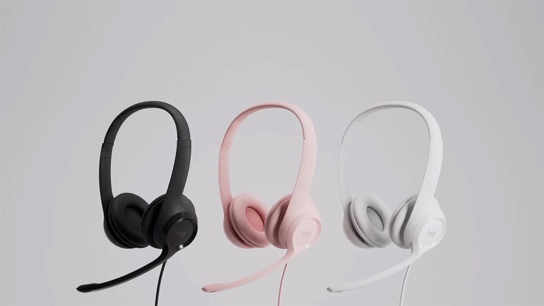 Auriculares con micrófono Logitech H390 USB-C en colores negro, rosa y blanco, para videoconferencias o estudiar