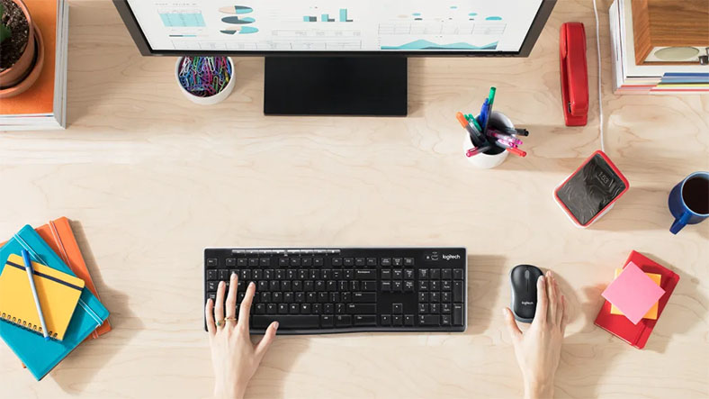 TECLADO DE TAMAÑO NORMAL