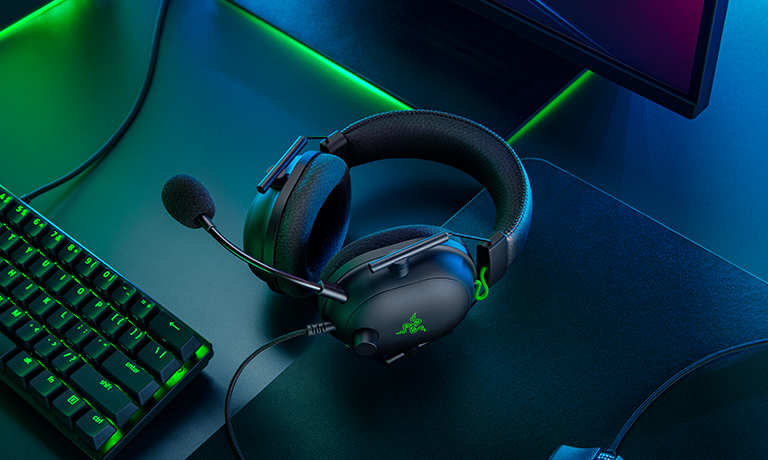 Razer BlackShark V2 Hero Image