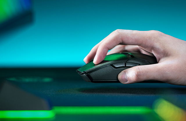 Razer Viper Ultimate, DISEÑO LIGERO DE 74G