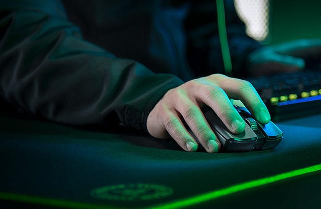 Razer Viper Ultimate, RAZER HYPERSPEED WIRELESS