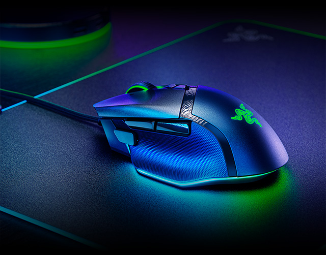 Razer Basilisk V3 - Hero Image