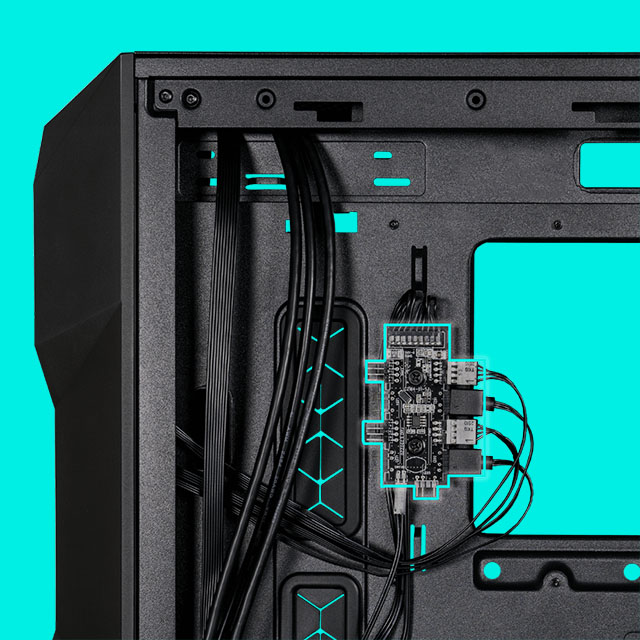 Detalle del Hub ARGB/PWM incluido en el interior del Gabinete Cooler Master MasterBox TD300 Mesh