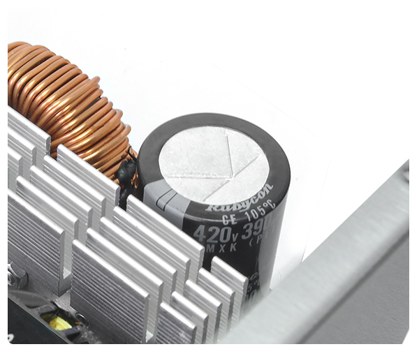 Capacitor principal japonés de alta calidad