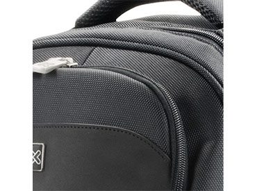 Mochila KlipXtreme Tundra para laptop de hasta 15,6" (KNB-575)