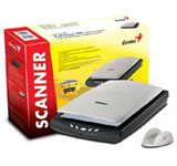 Scanner Genius ColorPage HR8 con adaptador de transparencias USB 2.0